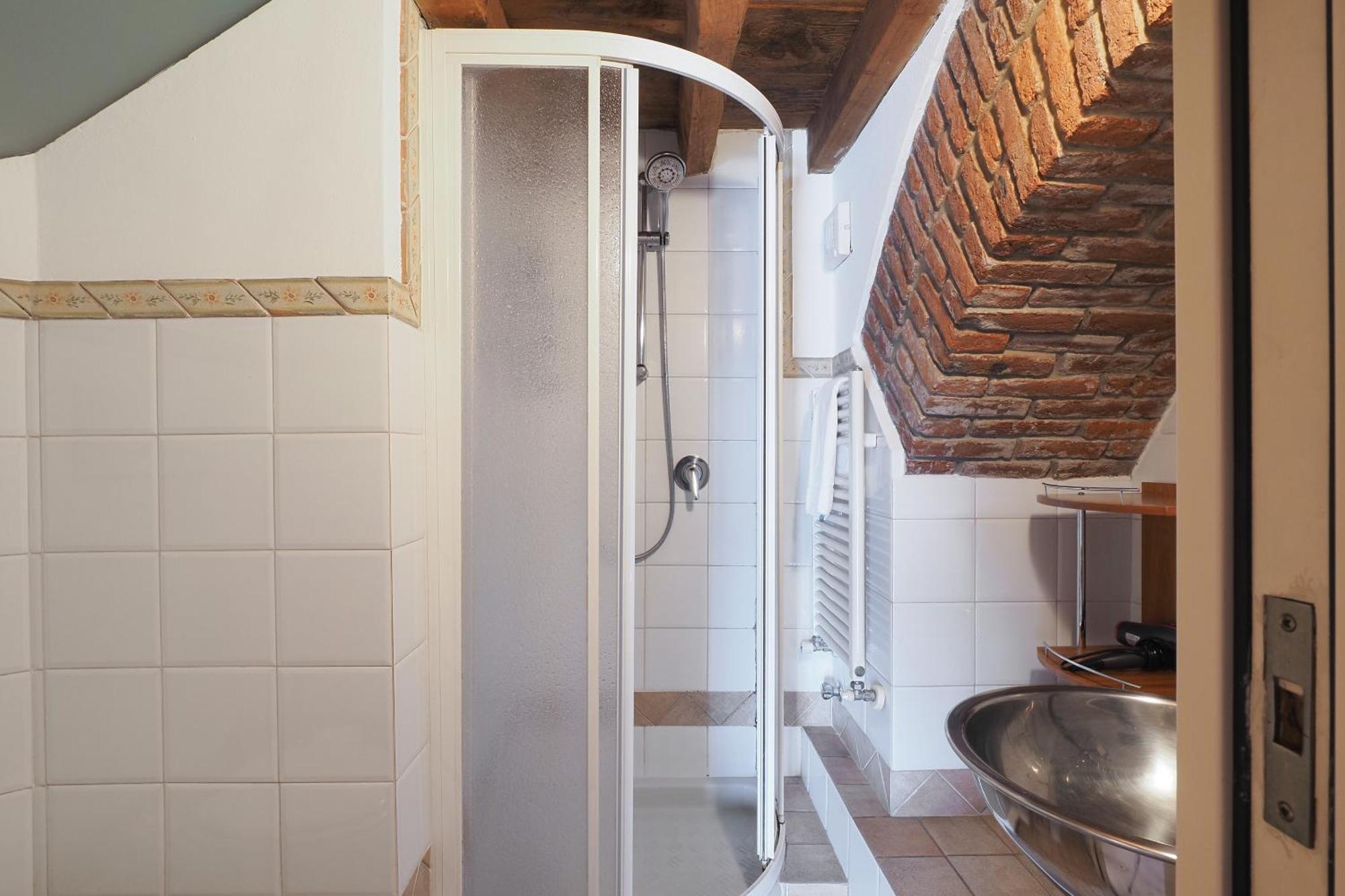 Apartamento Unique Duomo Luxury Milão